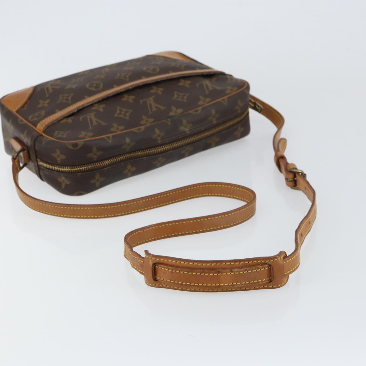 LOUIS VUITTON Monogram Trocadero 27 Shoulder Bag M51274 LV Auth 157711