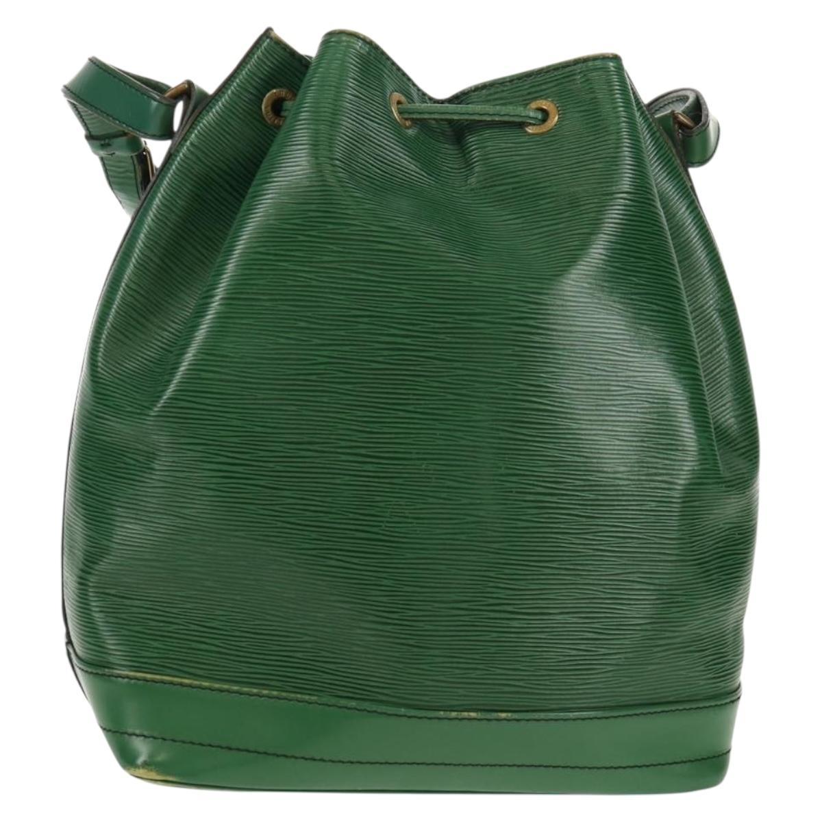 LOUIS VUITTON Epi Noe Shoulder Bag Green M44004 LV Auth 157737