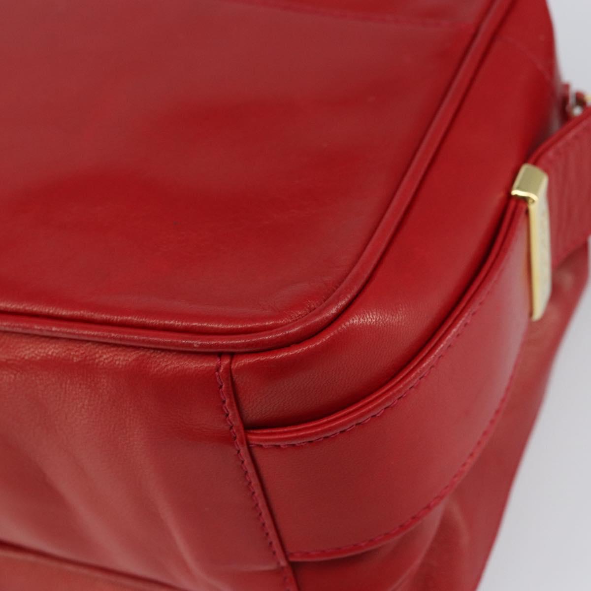 GUCCI Shoulder Bag Leather Red Gold Auth 157758