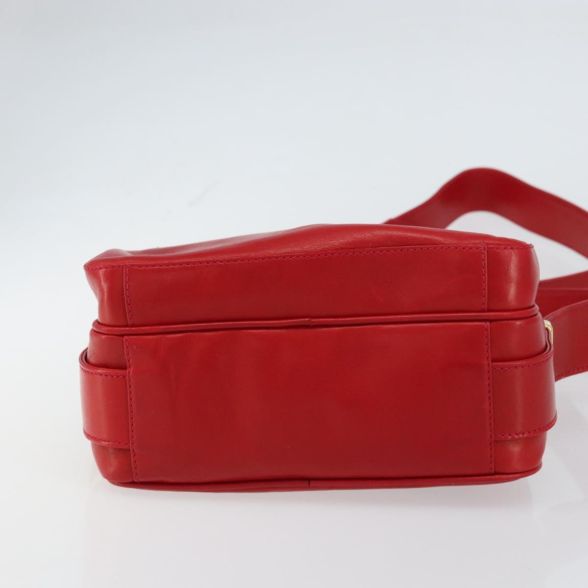 GUCCI Shoulder Bag Leather Red Gold Auth 157758
