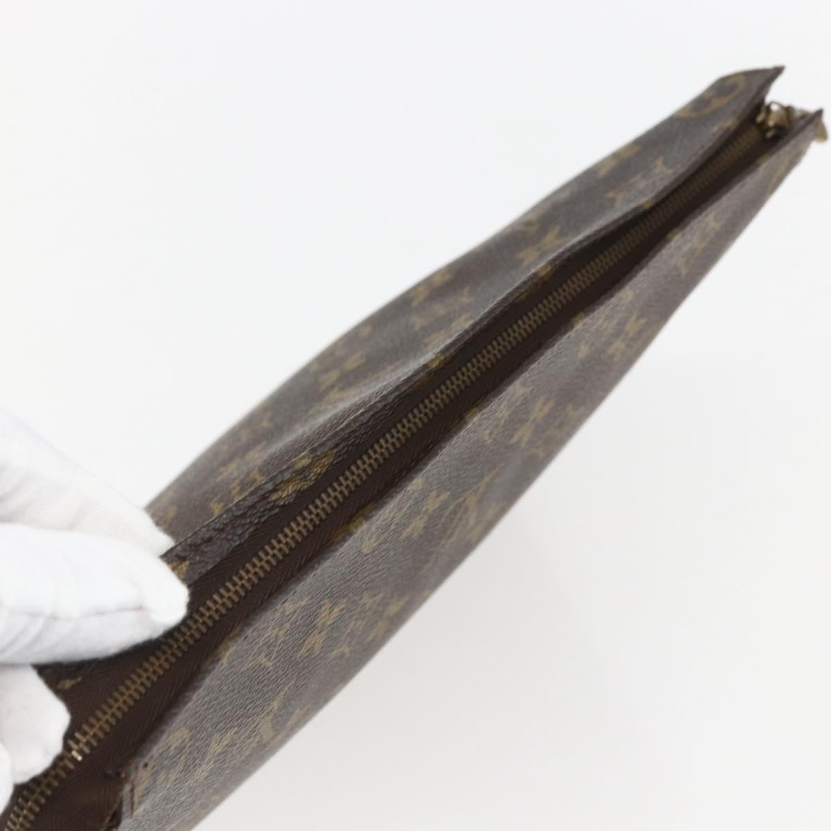 LOUIS VUITTON Monogram Poche Toilette 26 Pouch M47542 LV Auth 157810