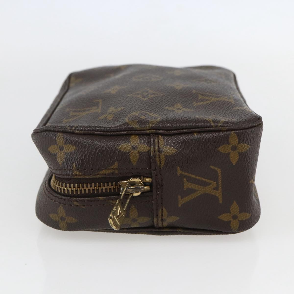 LOUIS VUITTON Monogram Trousse Toilette 18 Pouch M47526 LV Auth 157815