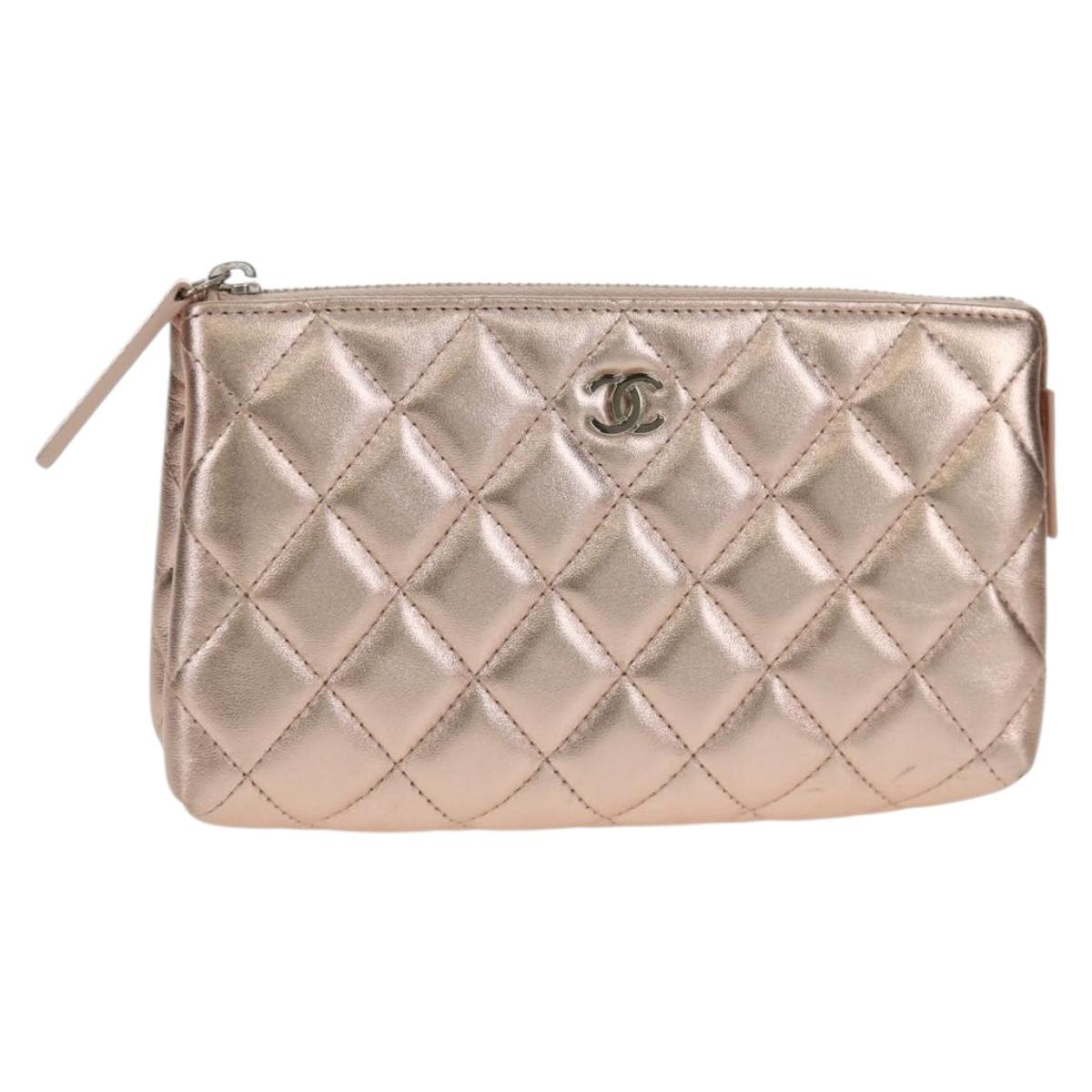 CHANEL Matelasse Pouch Lamb Skin Pink Gold CC Auth 157936M