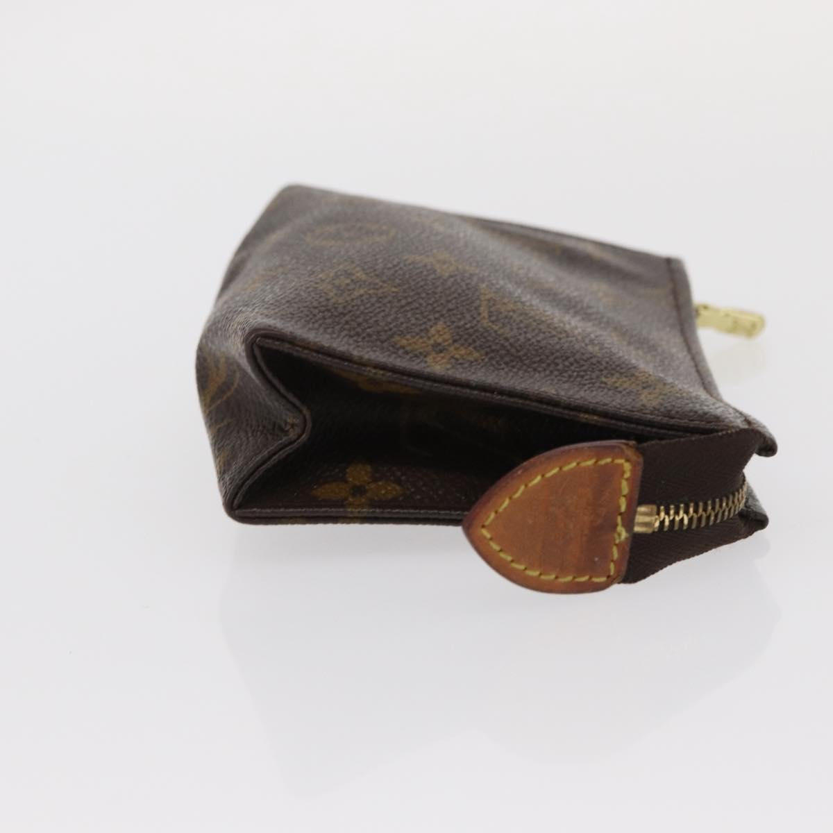 LOUIS VUITTON Monogram Poche Toilette 15 Pouch M47546 LV Auth 157939