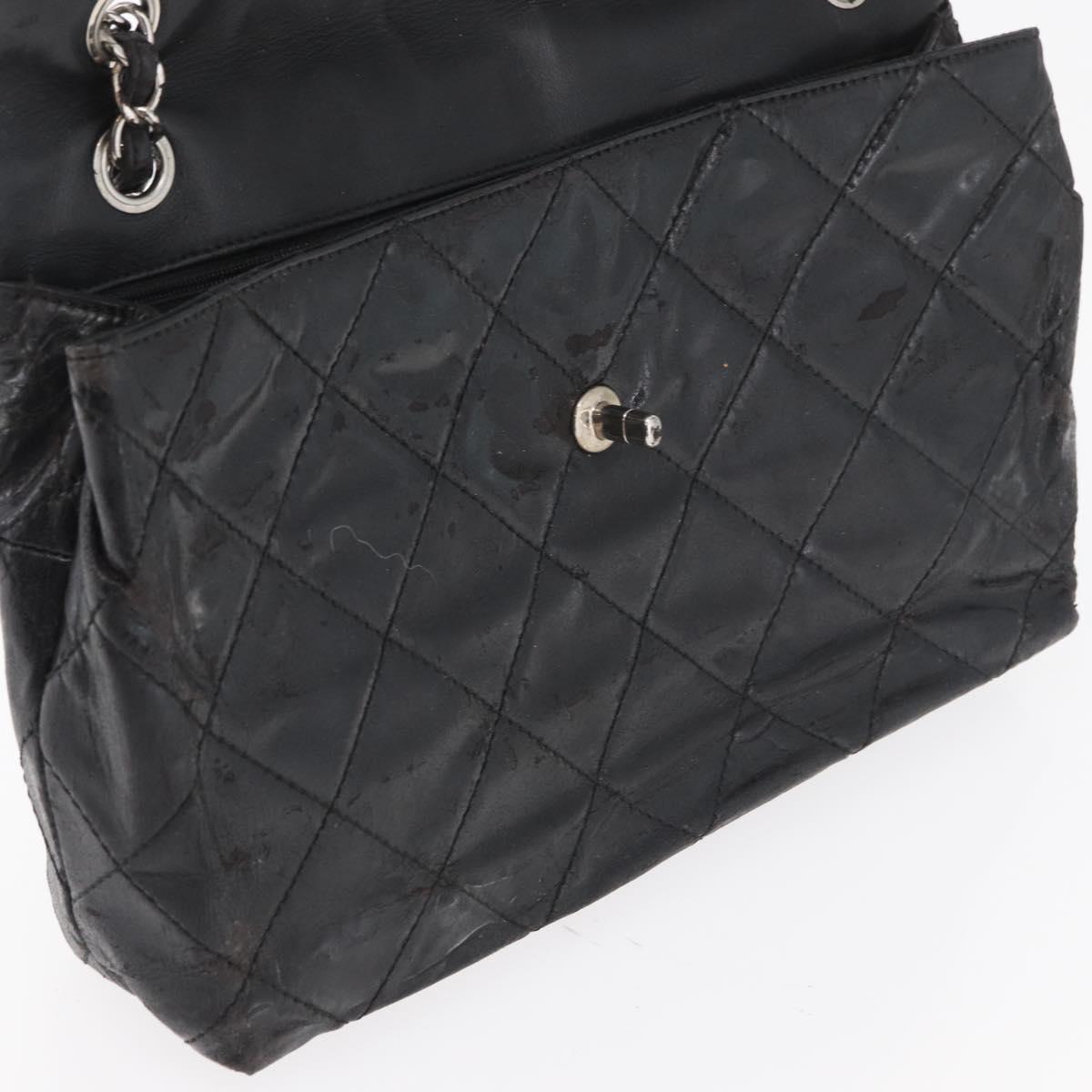 CHANEL Matelasse Chain Shoulder Bag Patent leather Black Silver CC Auth 158095