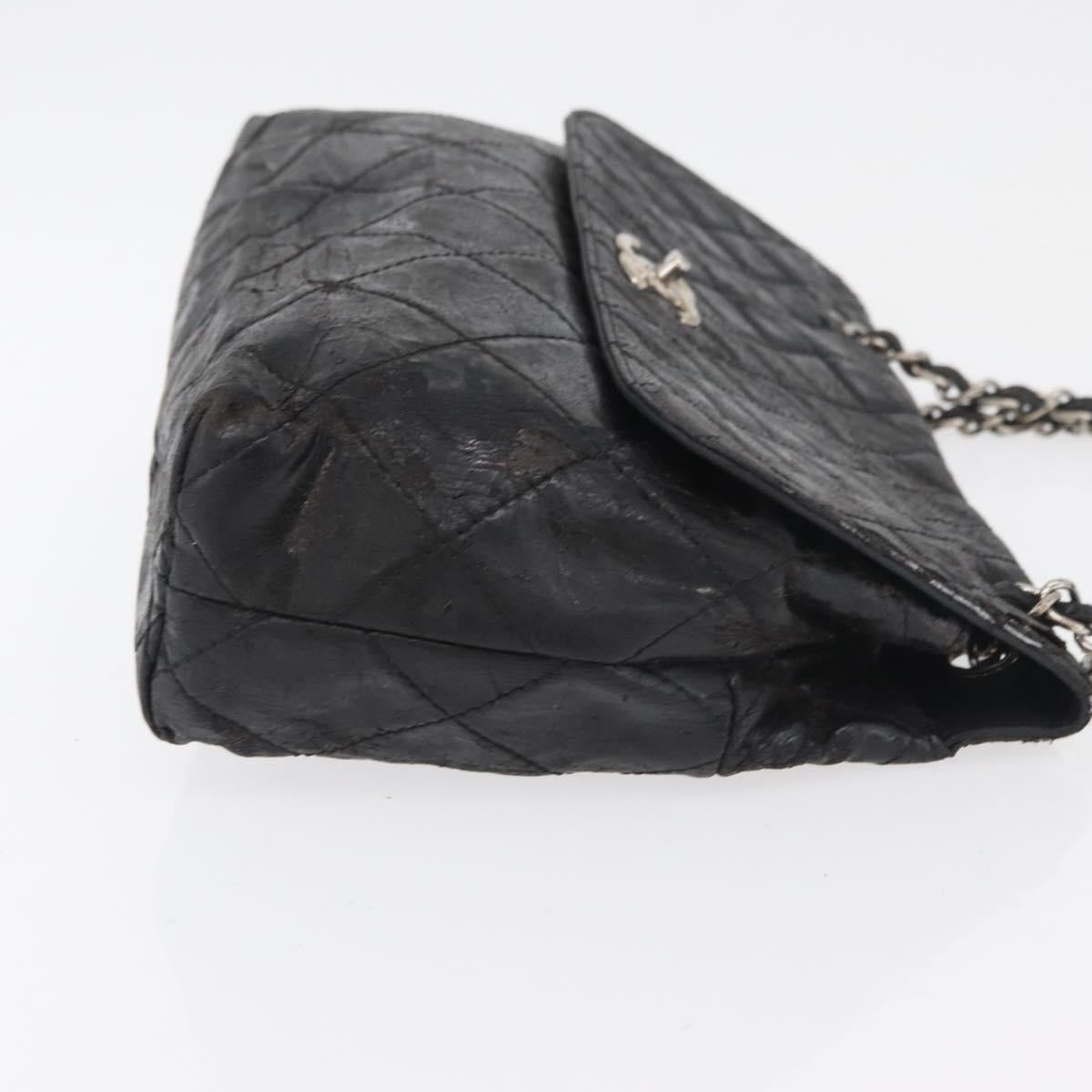 CHANEL Matelasse Chain Shoulder Bag Patent leather Black Silver CC Auth 158095