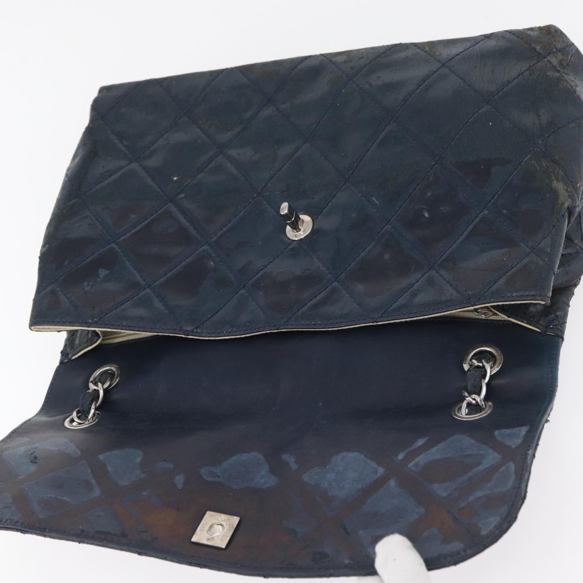 CHANEL Matelasse Chain Shoulder Bag Patent leather Navy Silver CC Auth 158096
