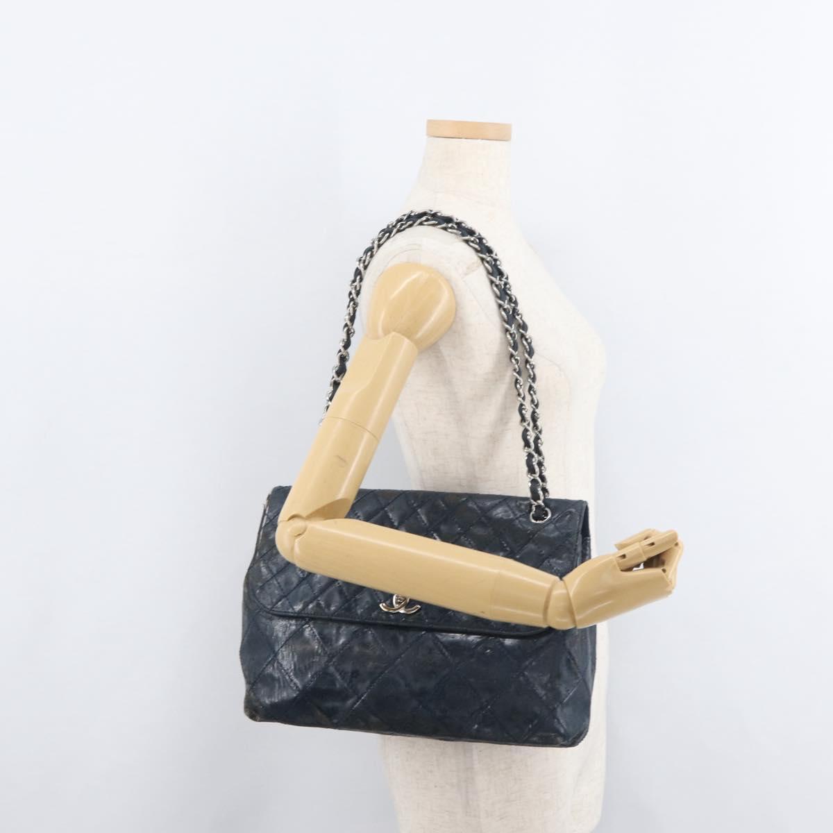 CHANEL Matelasse Chain Shoulder Bag Patent leather Navy Silver CC Auth 158096