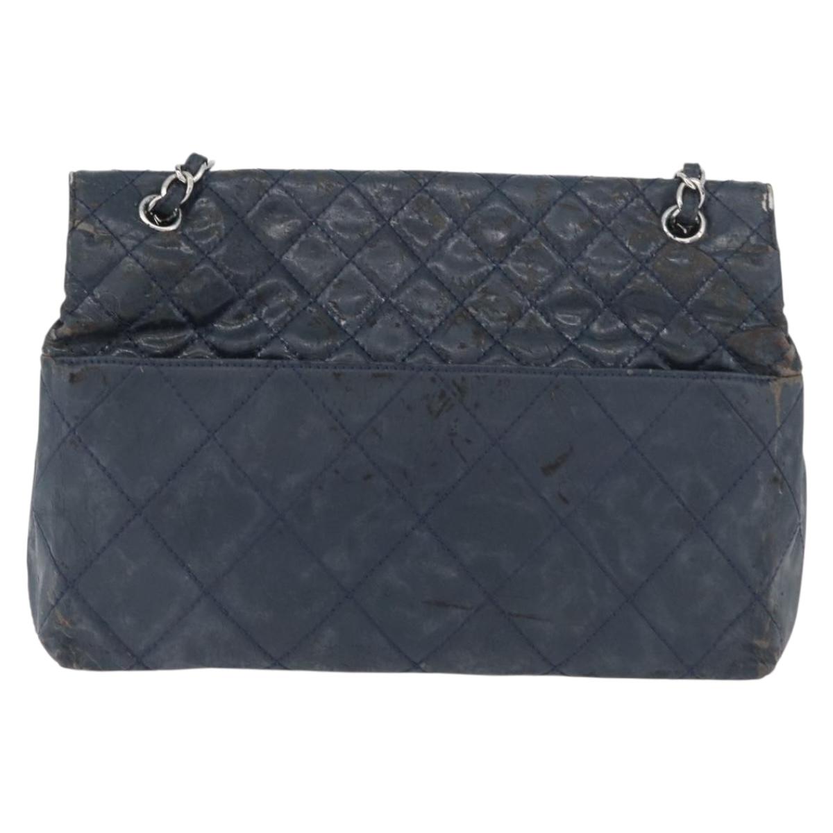 CHANEL Matelasse Chain Shoulder Bag Patent leather Navy Silver CC Auth 158096