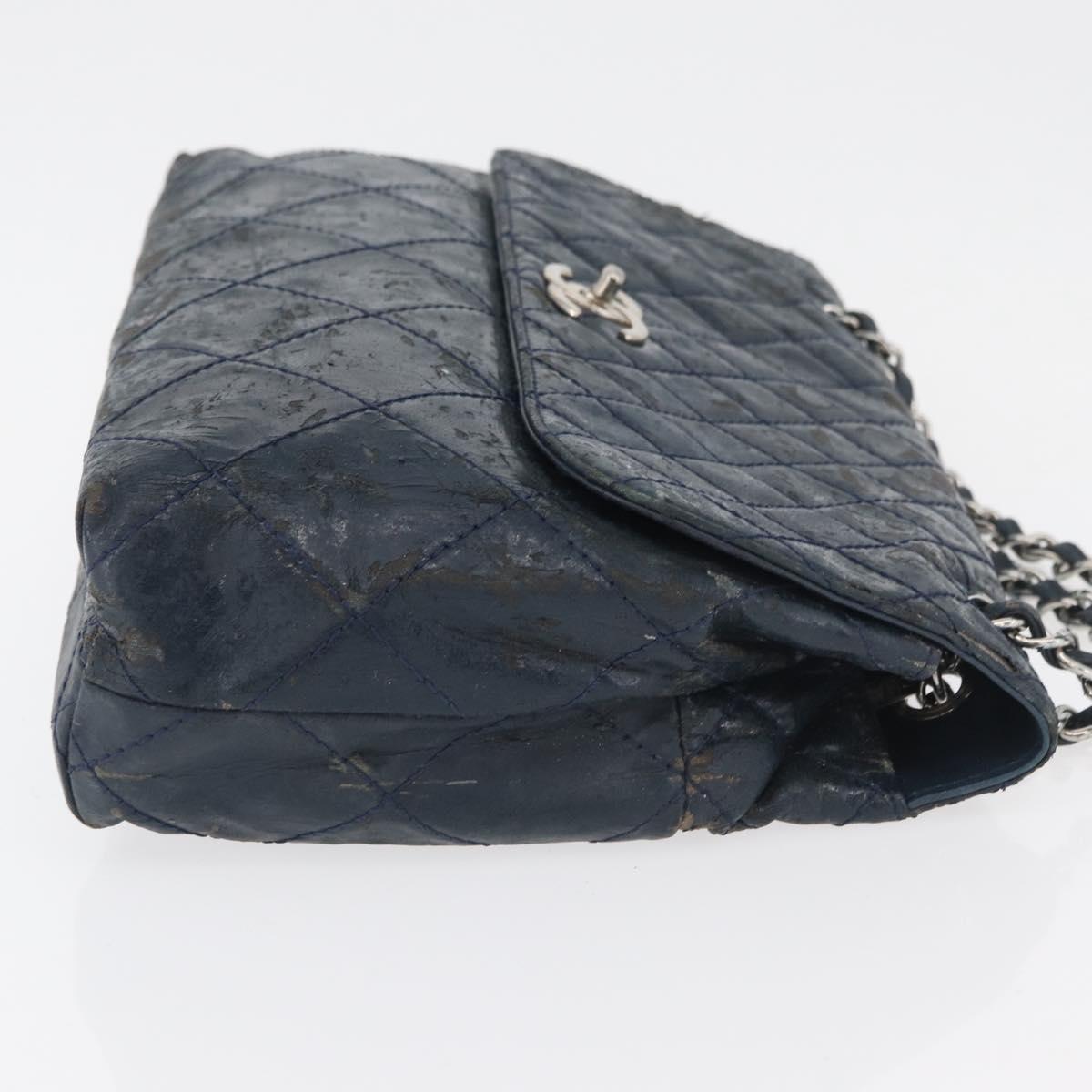 CHANEL Matelasse Chain Shoulder Bag Patent leather Navy Silver CC Auth 158096