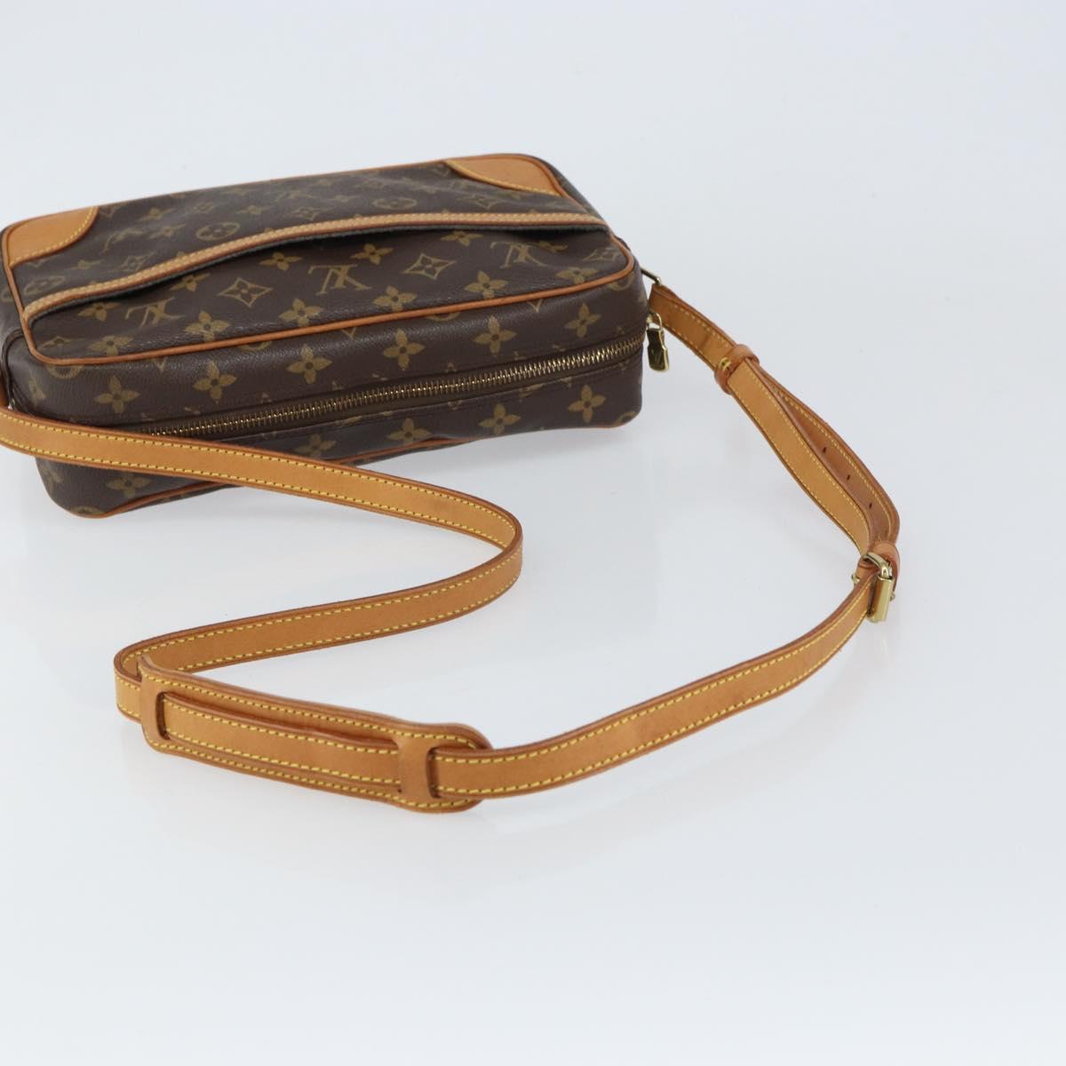 LOUIS VUITTON Monogram Trocadero 27 Shoulder Bag M51274 LV Auth 158258