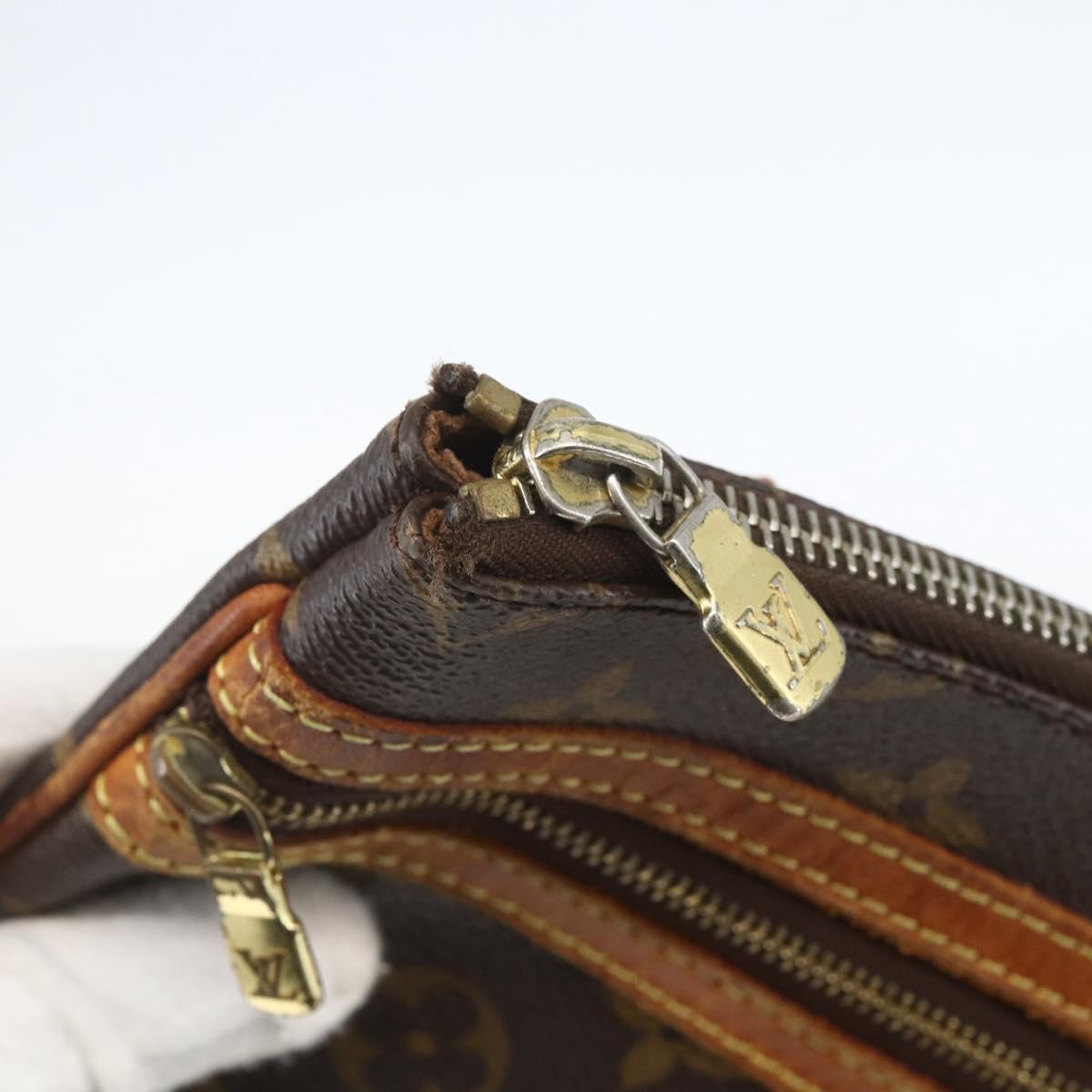LOUIS VUITTON Monogram Pochette Bosphore Shoulder Bag M40044 LV Auth 158316A