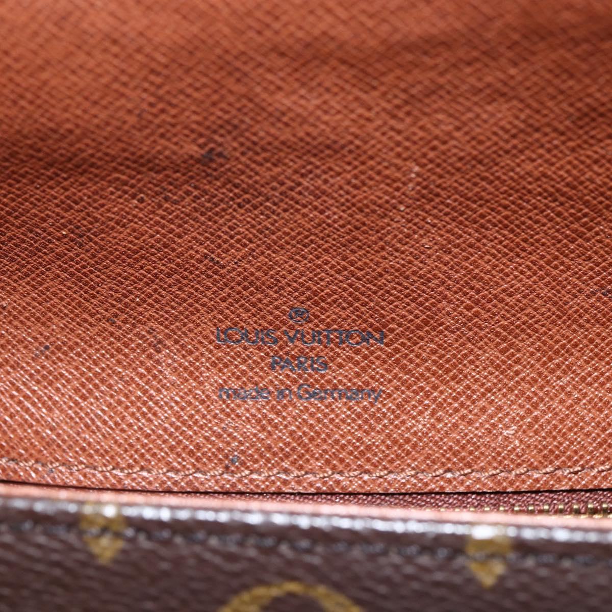 LOUIS VUITTON Monogram Saint Cloud MM Shoulder Bag M51243 LV Auth 158332