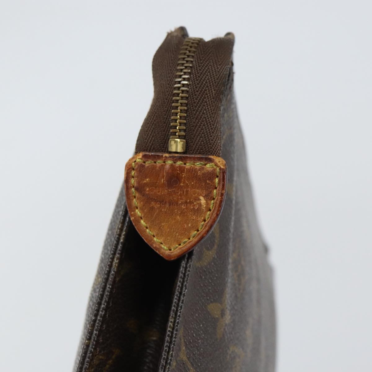 LOUIS VUITTON Monogram Poche Toilette 26 Pouch M47542 LV Auth 158337
