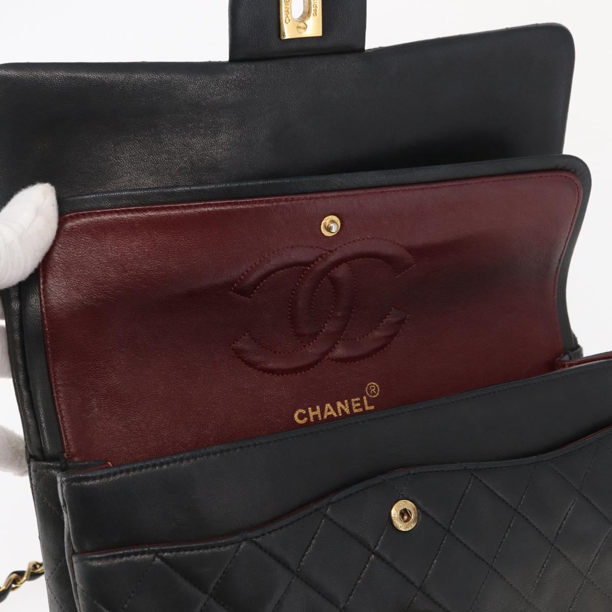 CHANEL Matelasse 25 Double Flap Chain Bag Lamb Skin Navy Gold CC Auth 158358SAV