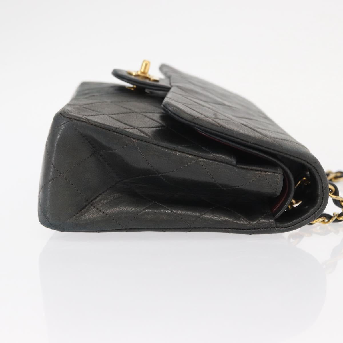 CHANEL Matelasse 25 Double Flap Chain Bag Lamb Skin Navy Gold CC Auth 158358SAV