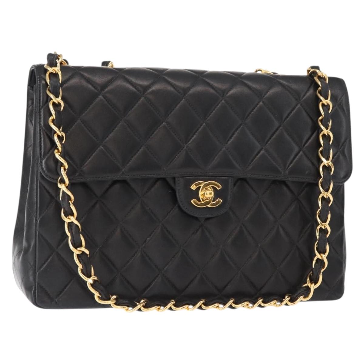 CHANEL Matelasse 30 Chain Shoulder Bag Lamb Skin Black Gold CC Auth 158361SAM