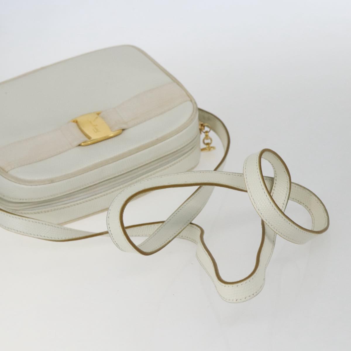 Salvatore Ferragamo Shoulder Bag Leather White Gold Auth 158412