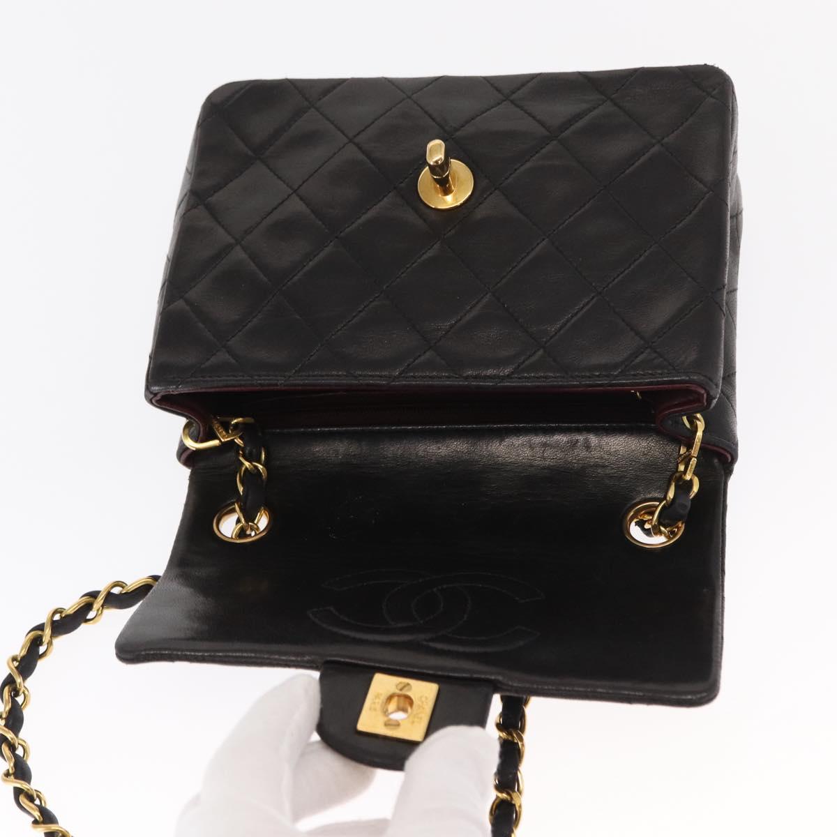 CHANEL Matelasse Chain Shoulder Bag Lamb Skin Gold Black CC Auth 158863SAV