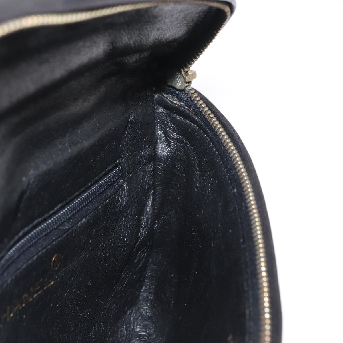 CHANEL Matelasse Waist bag Patent leather Black Gold CC Auth 158866SAV