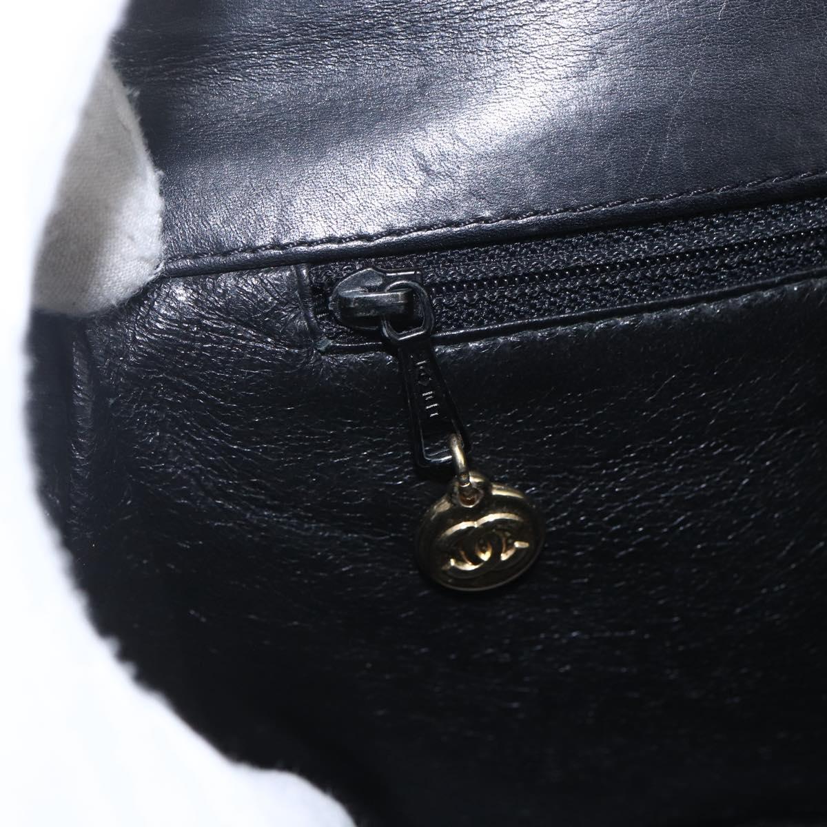 CHANEL Matelasse 25 Chain Shoulder Bag Lamb Skin Black Gold CC Auth 158905SAM