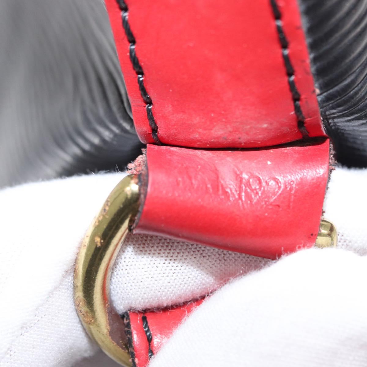 LOUIS VUITTON Epi Noe Shoulder Bag Bicolor Black Red M44017 LV Auth 159254