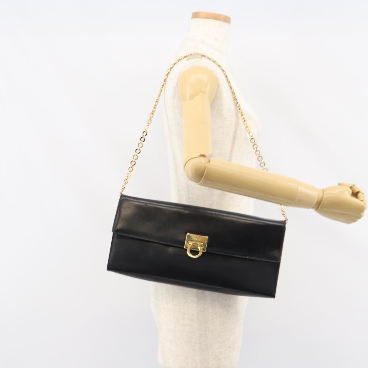 Salvatore Ferragamo Chain Gancini Shoulder Bag Leather Black Gold Auth 159360
