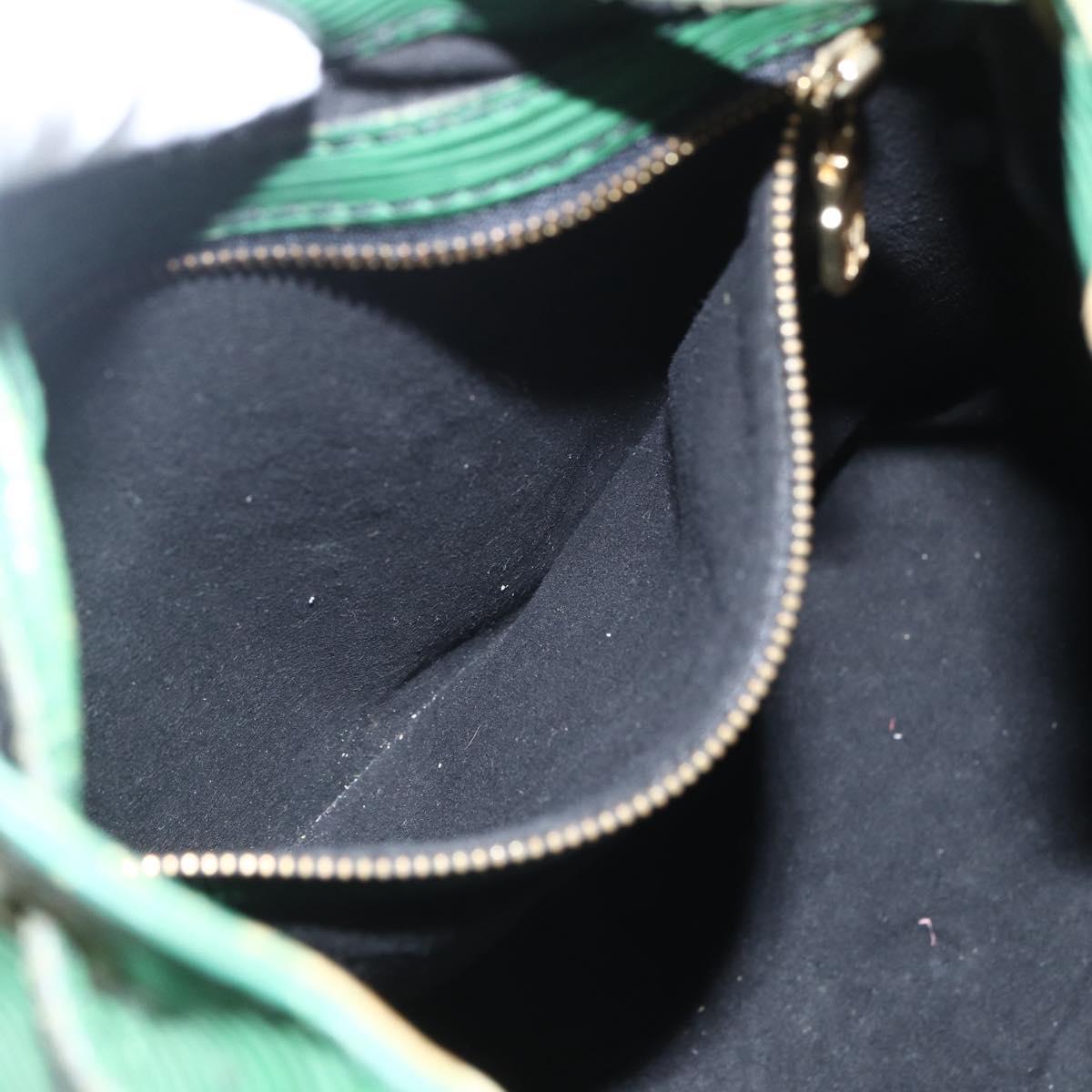 LOUIS VUITTON Epi Petit Noe Shoulder Bag Green M44104 LV Auth 159386
