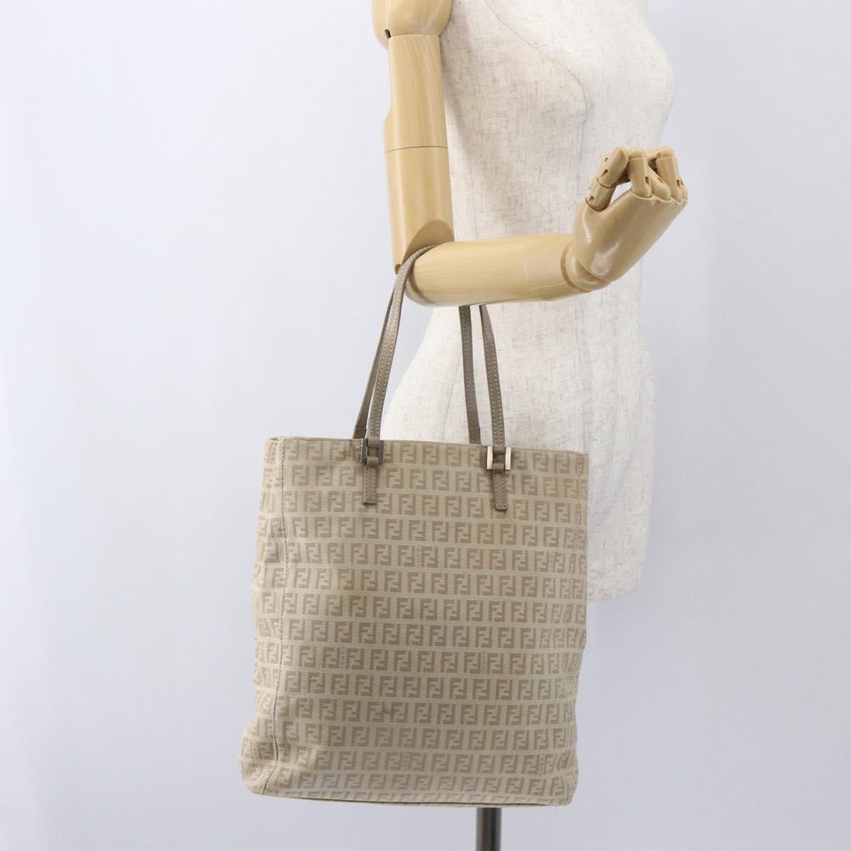 FENDI Zucchino Canvas Tote Bag Beige Gold Auth 159426