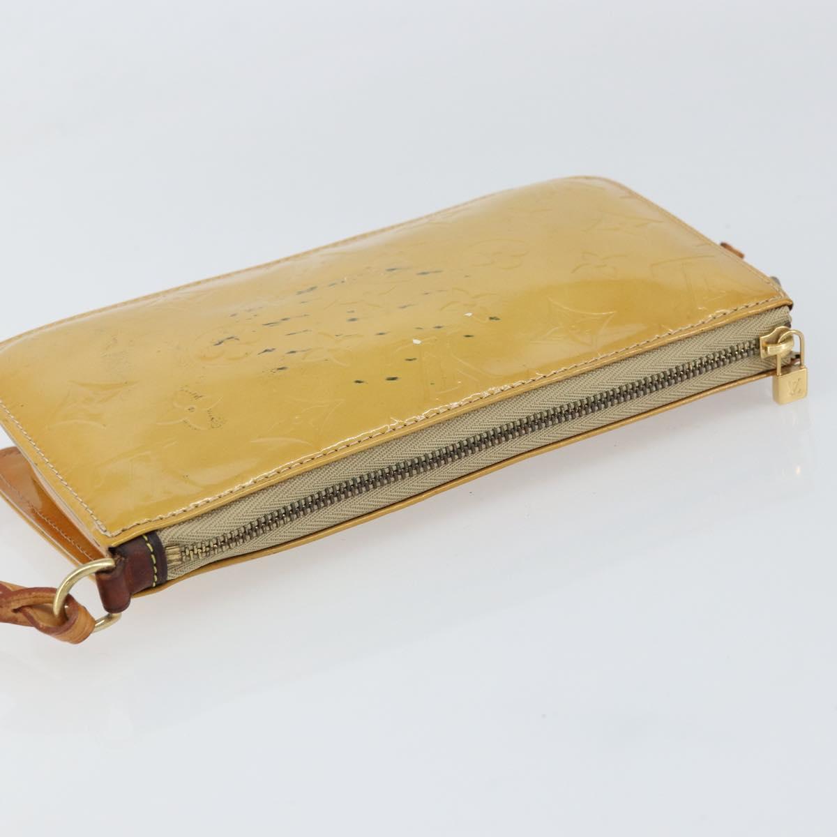 LOUIS VUITTON Vernis Lexington Accessory Pouch Beige M91010 LV Auth 160549