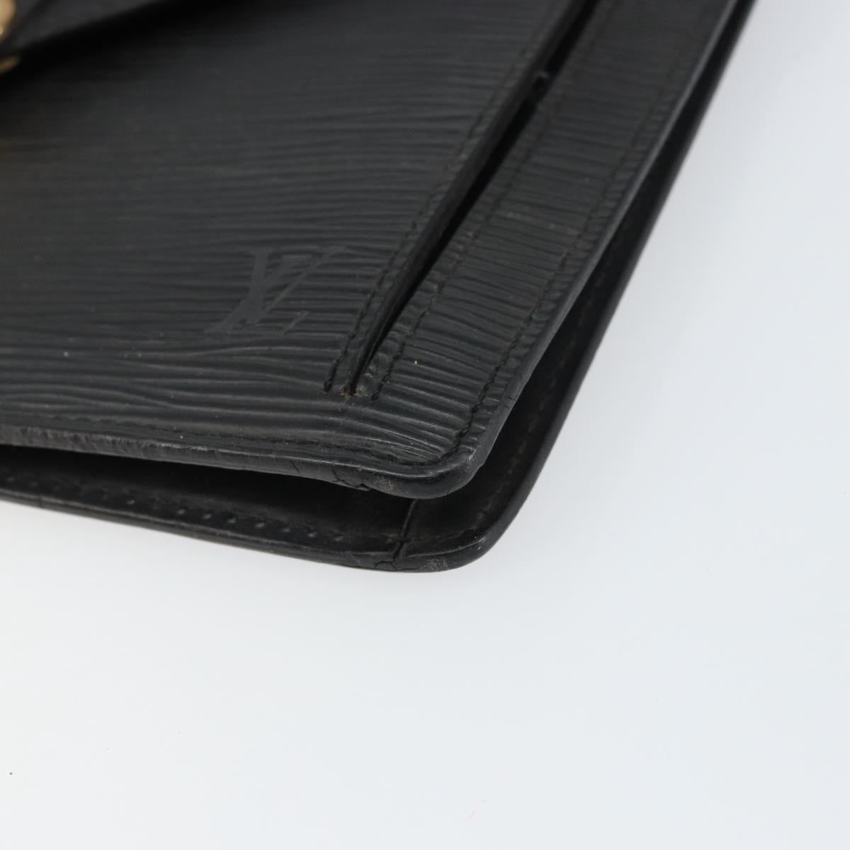 LOUIS VUITTON Epi Serie Dragonne Clutch Bag Black Noir M52612 LV Auth 160670