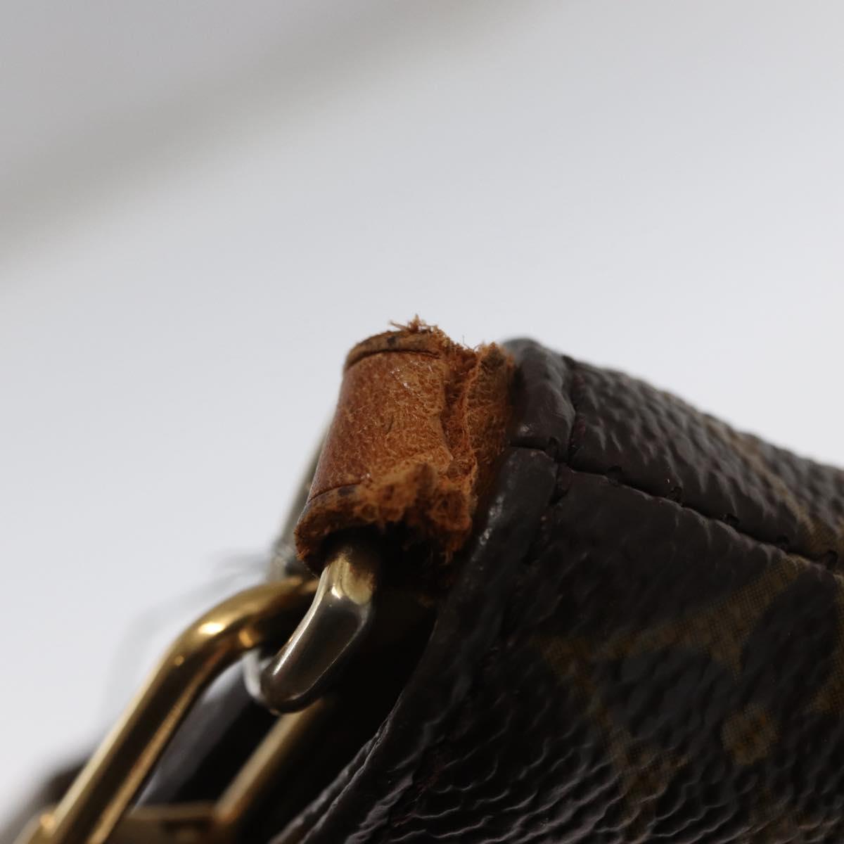 LOUIS VUITTON Monogram Partition Pouch M51901 LV Auth 160812