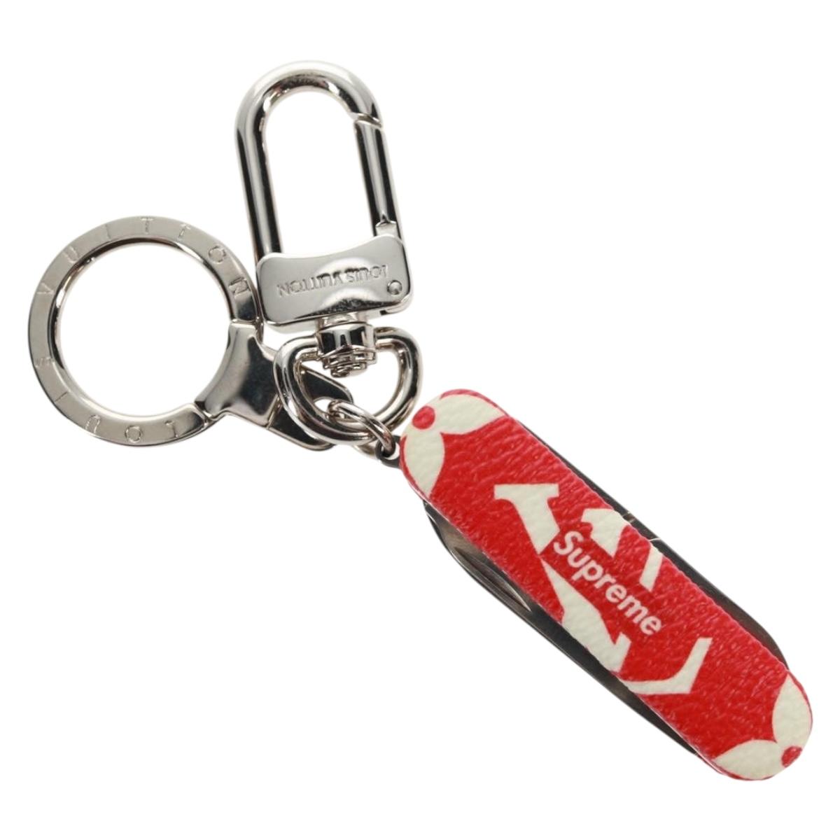 LOUIS VUITTON Monogram LV Ã Supreme Key Ring Pocket Tool MP2070 LV Auth 160894SM