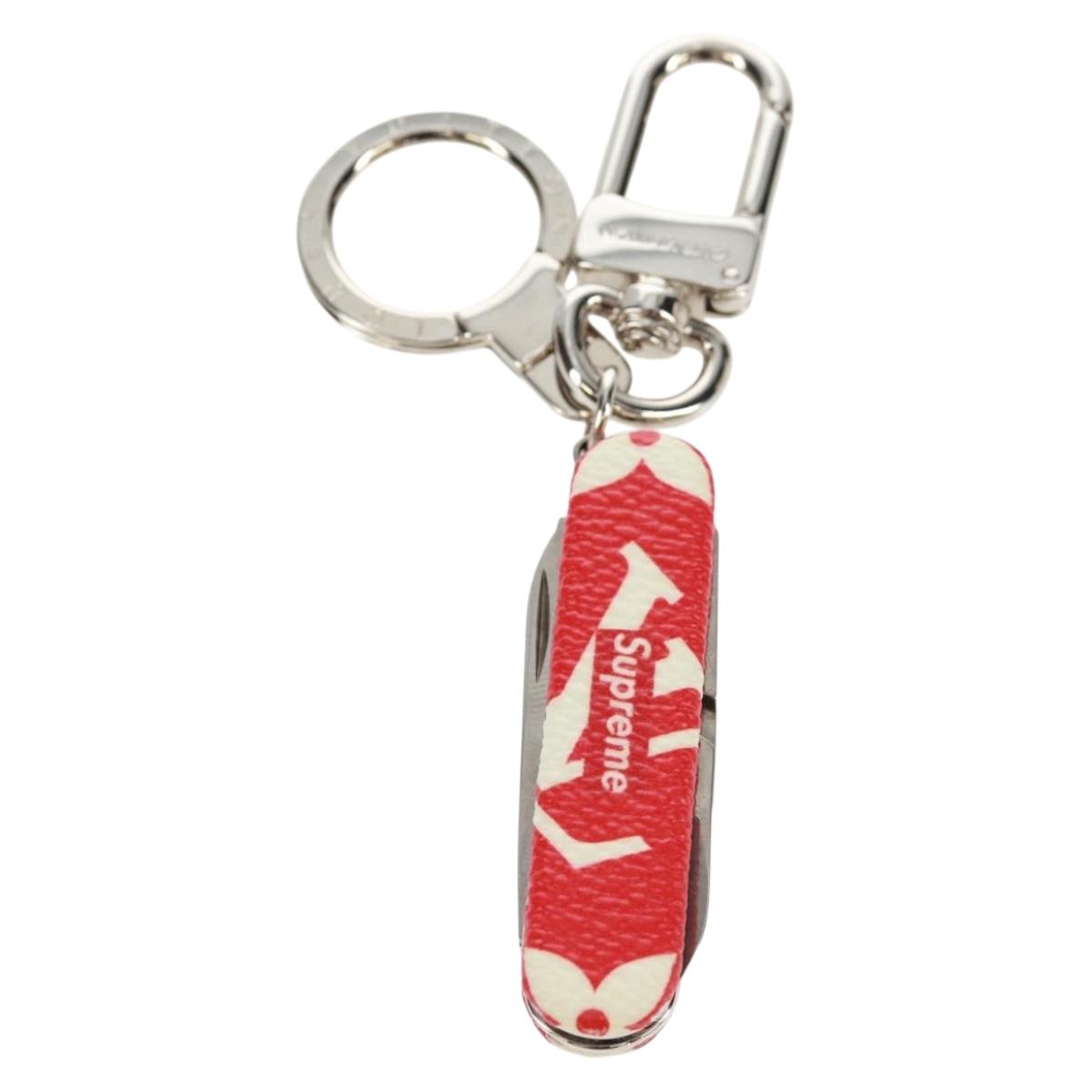 LOUIS VUITTON Monogram LV Ã Supreme Key Ring Pocket Tool MP2070 LV Auth 160894SM