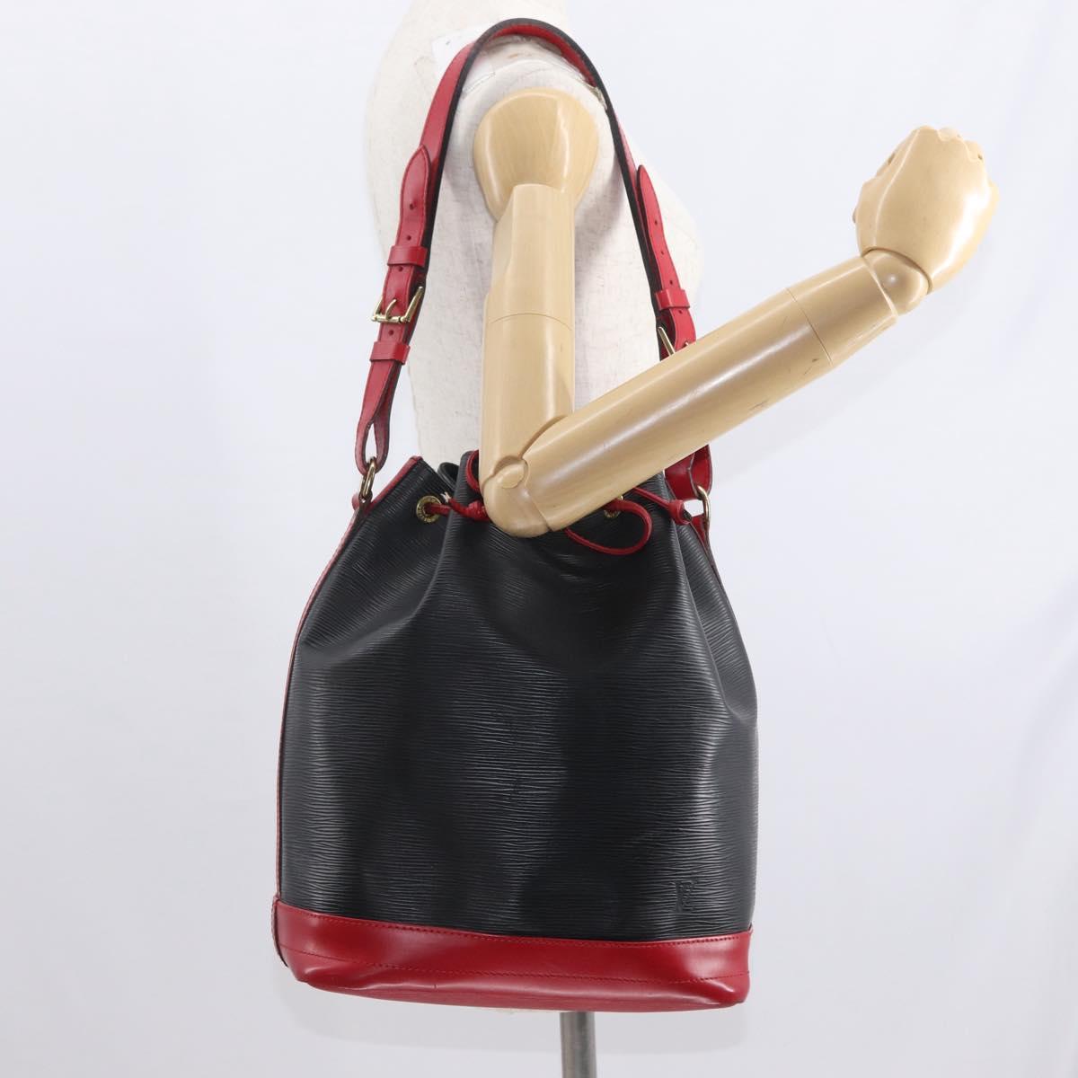 LOUIS VUITTON Epi Noe Shoulder Bag Bicolor Black Red M44017 LV Auth 161038