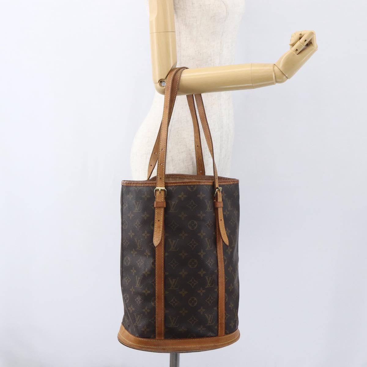 LOUIS VUITTON Monogram Bucket GM Shoulder Bag M42236 LV Auth 161071