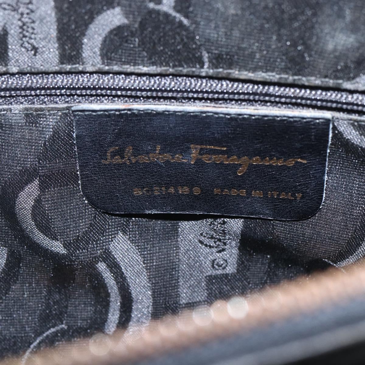 Salvatore Ferragamo Gancini Shoulder Bag Leather Black Gold Auth 161284