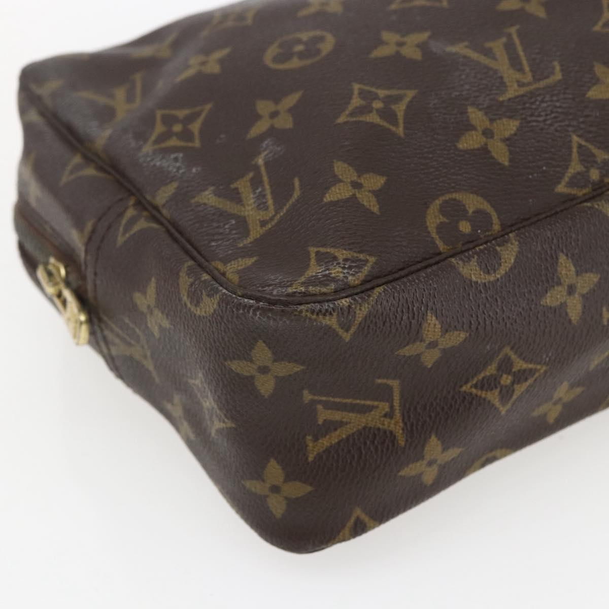 LOUIS VUITTON Monogram Trousse Toilette 28 Clutch Bag M47522 LV Auth 161301