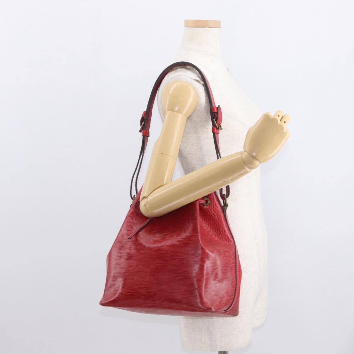 LOUIS VUITTON Epi Petit Noe Shoulder Bag Red M44107 LV Auth 161368