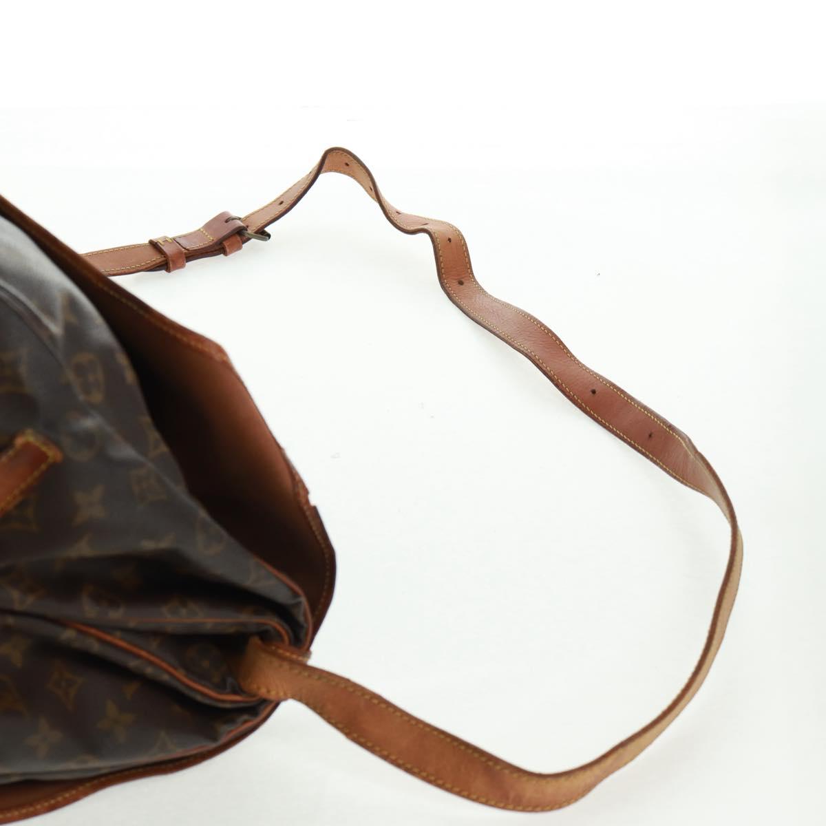 LOUIS VUITTON Monogram Saumur 35 Shoulder Bag M42254 LV Auth 161371