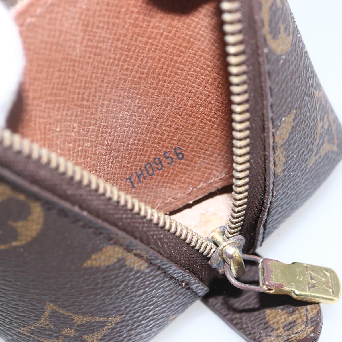 LOUIS VUITTON Monogram Trousse Demi Ronde Cosmetic Pouch M47520 LV Auth 161399