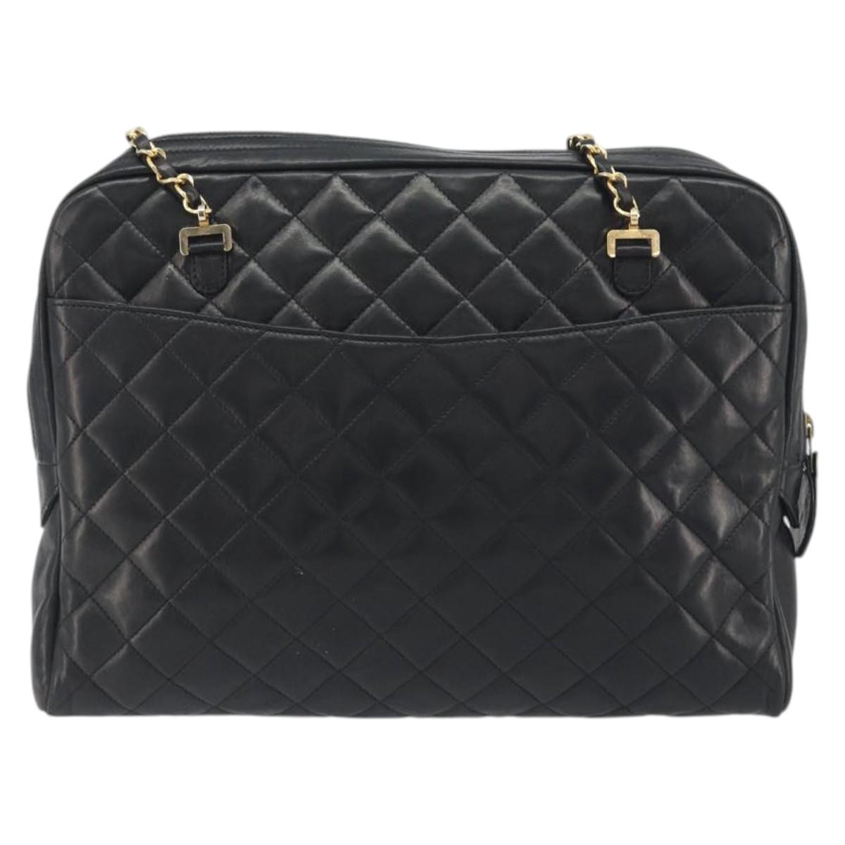 CHANEL Matelasse Chain Shoulder Bag Leather Black Gold CC Auth 161755