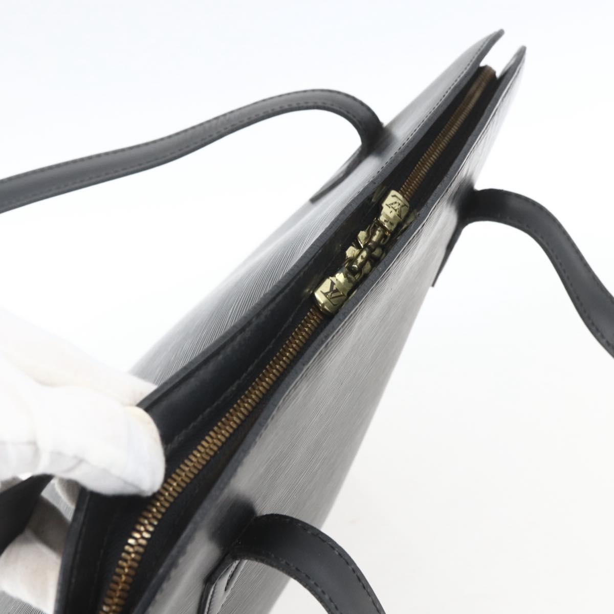 LOUIS VUITTON Epi Lussac Shoulder Bag Black M52282 LV Auth 161758