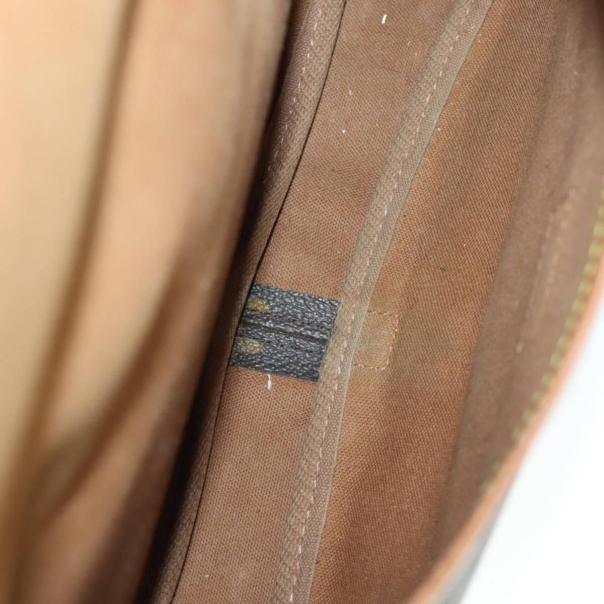 LOUIS VUITTON Monogram Saumur 30 Shoulder Bag M42256 LV Auth 161867
