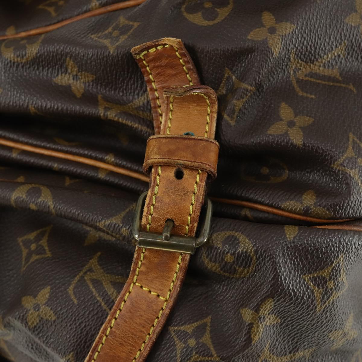 LOUIS VUITTON Monogram Saumur 35 Shoulder Bag M42254 LV Auth 161870