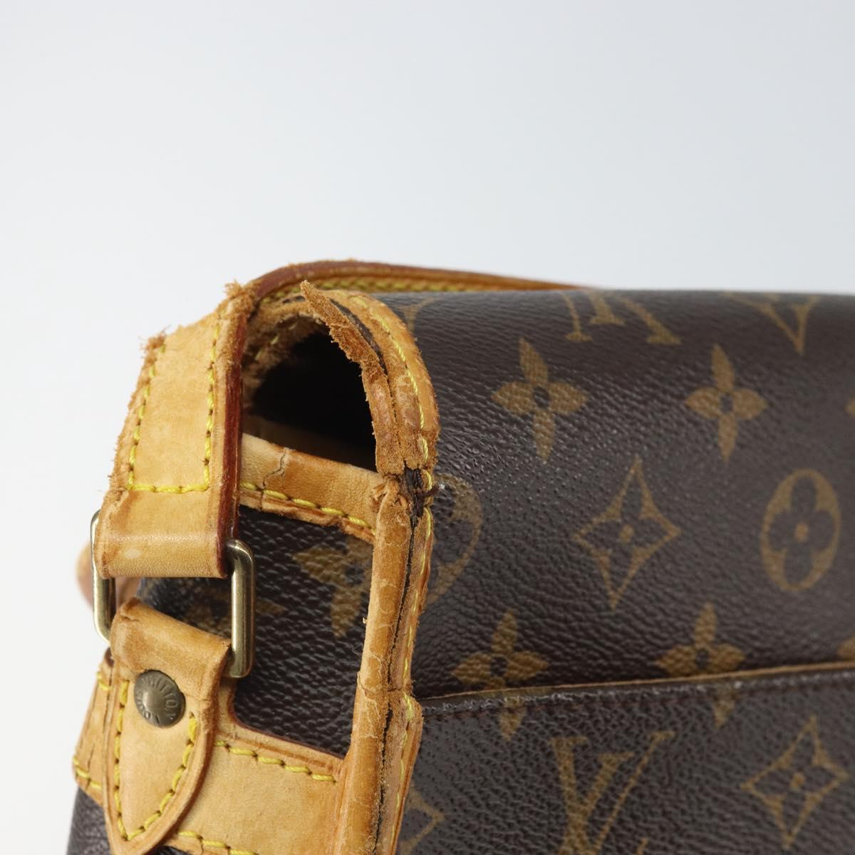 LOUIS VUITTON Monogram Sologne Shoulder Bag M42250 LV Auth 161910