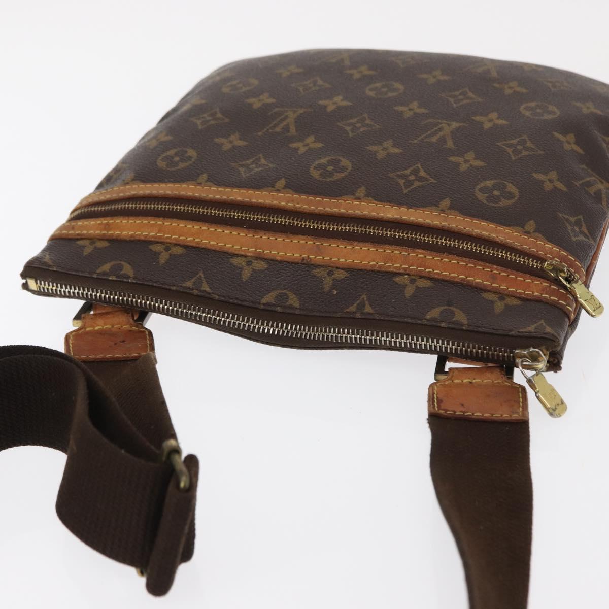 LOUIS VUITTON Monogram Pochette Bosphore Shoulder Bag M40044 LV Auth 161921