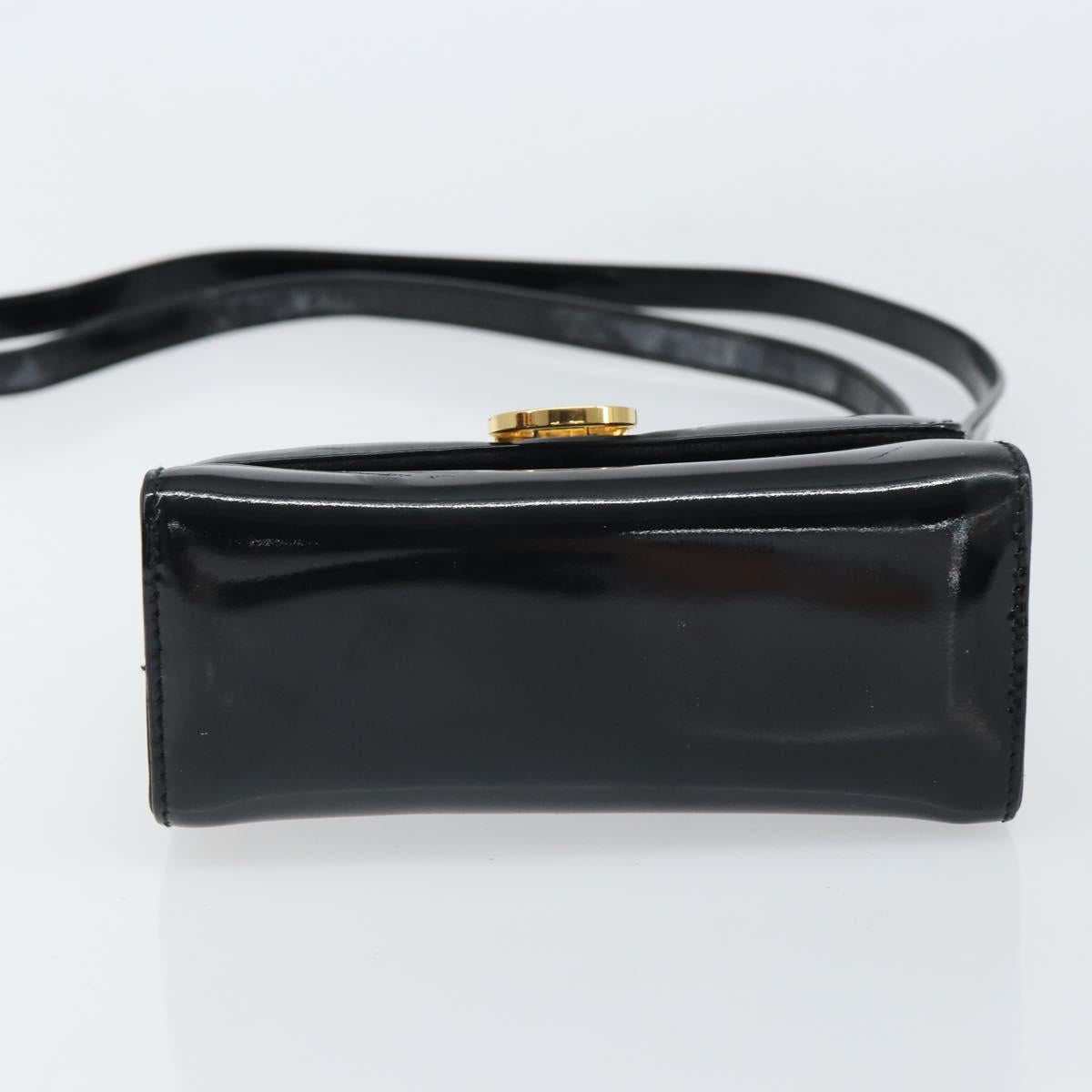 Salvatore Ferragamo Gancini Shoulder Bag Patent leather Black Gold Auth 162253
