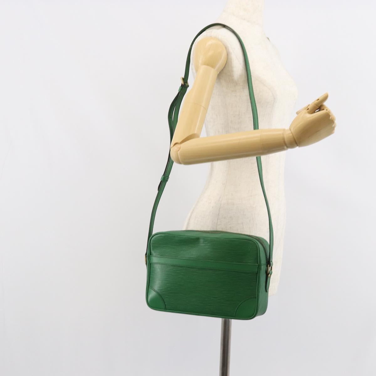 LOUIS VUITTON Epi Trocadero 27 Shoulder Bag Green M52314 LV Auth 162369