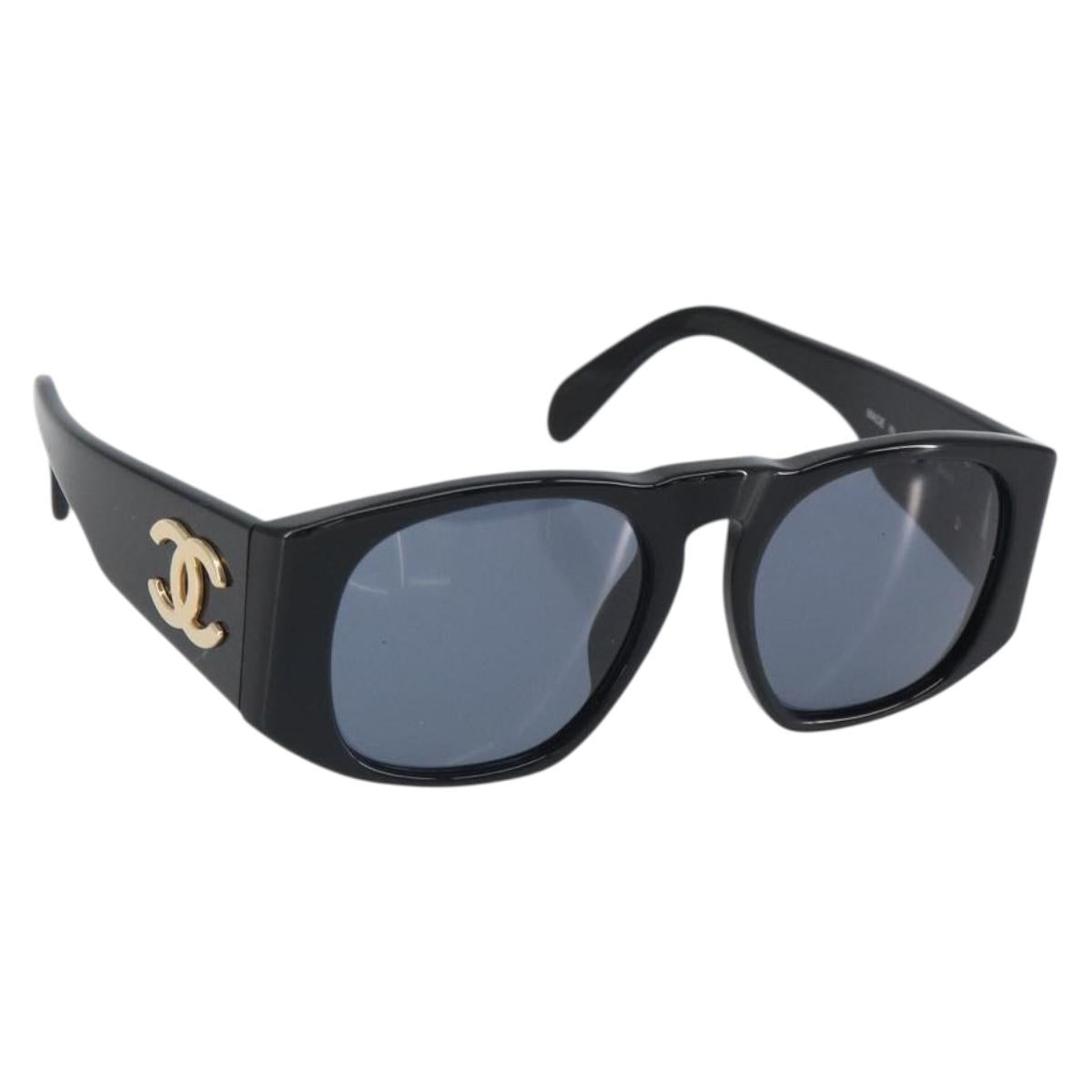 CHANEL Sunglasses plastic Black CC Auth 162582